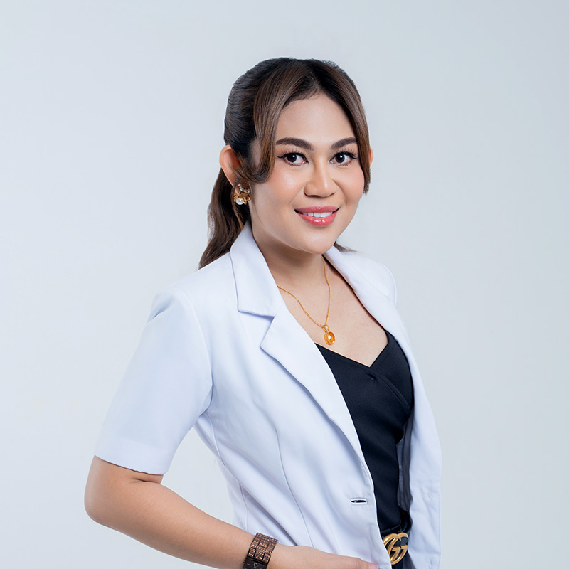 8 drg. Dewa Ayu Wulandari